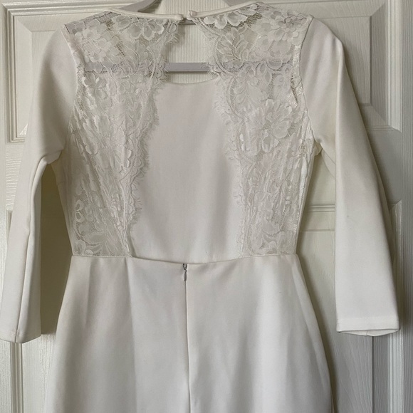 White bridal dress with lace back detail - Picture 2 of 4